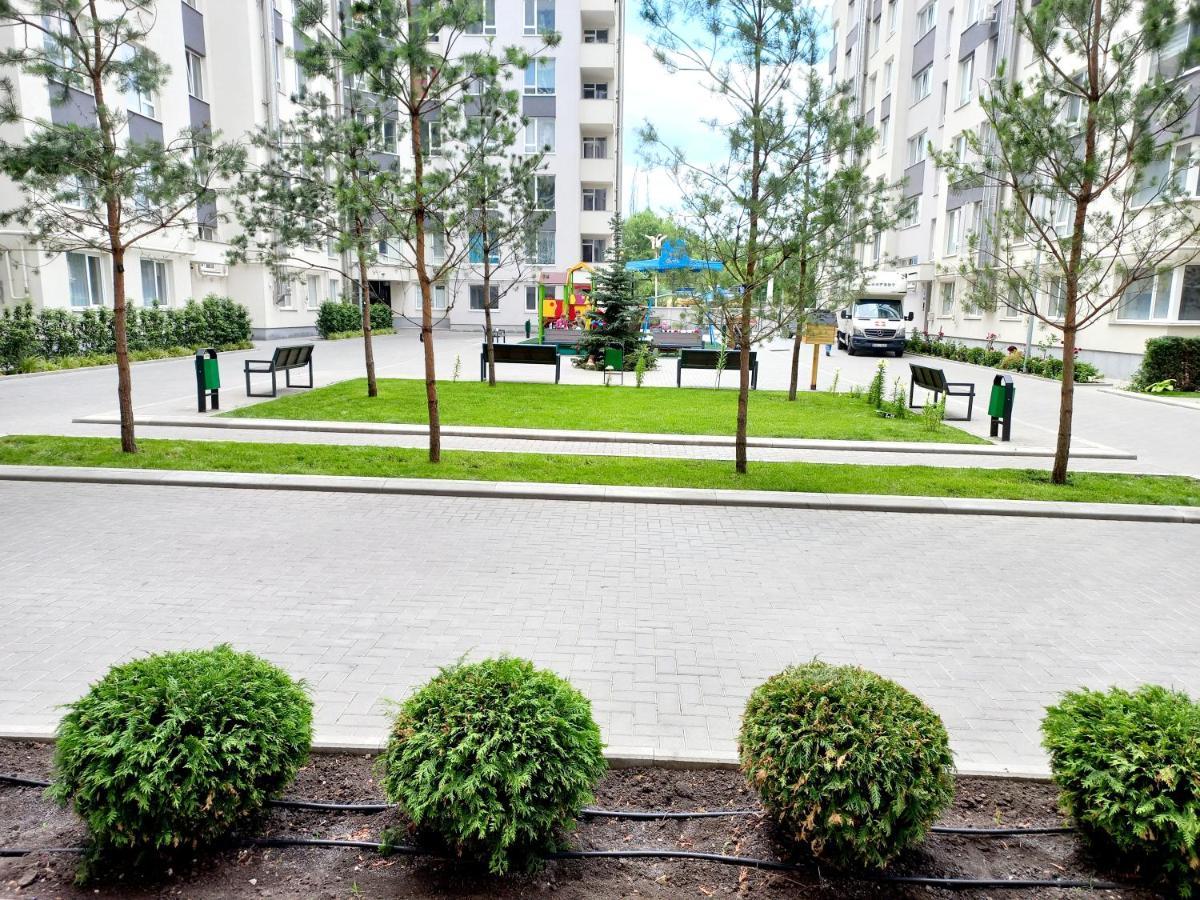 Apartament Dragut In Centrul Orasului! Kischinau Exterior foto