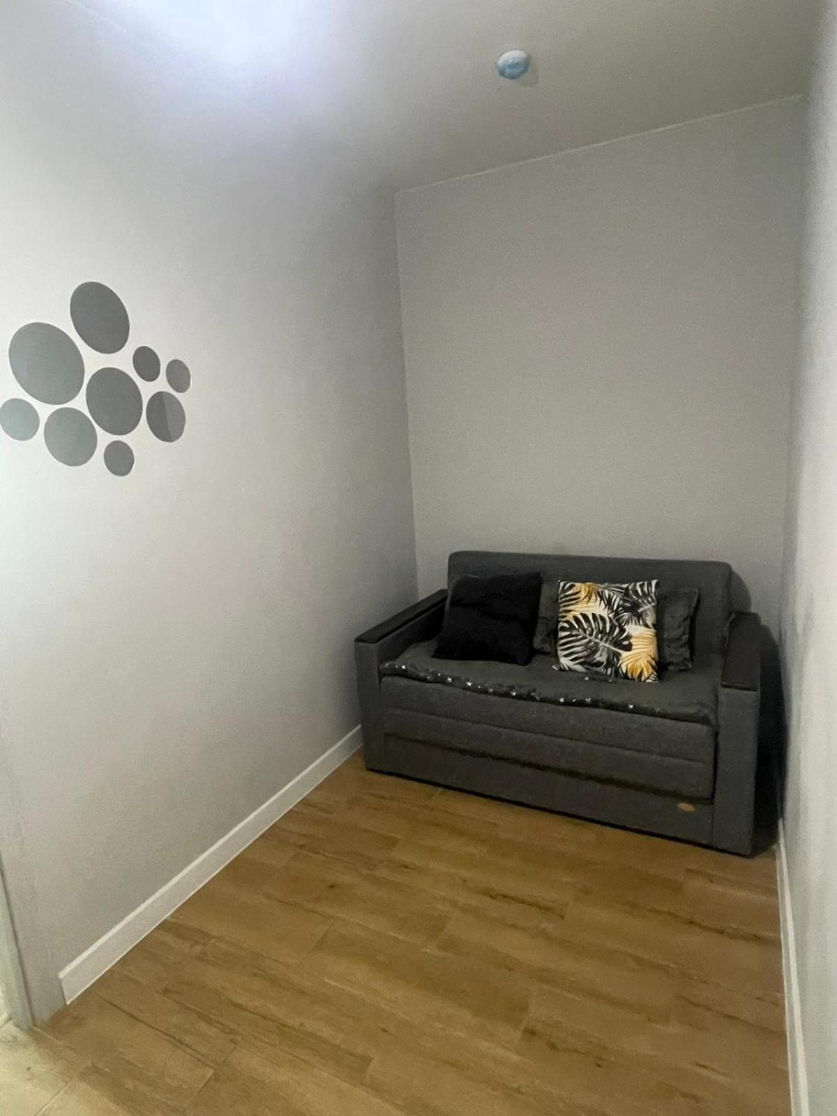 Apartament Dragut In Centrul Orasului! Kischinau Exterior foto